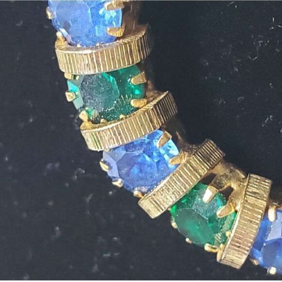 VINTAGE Asymmetrical Oval Gemstone Brooch Pin - Picture 3 of 5